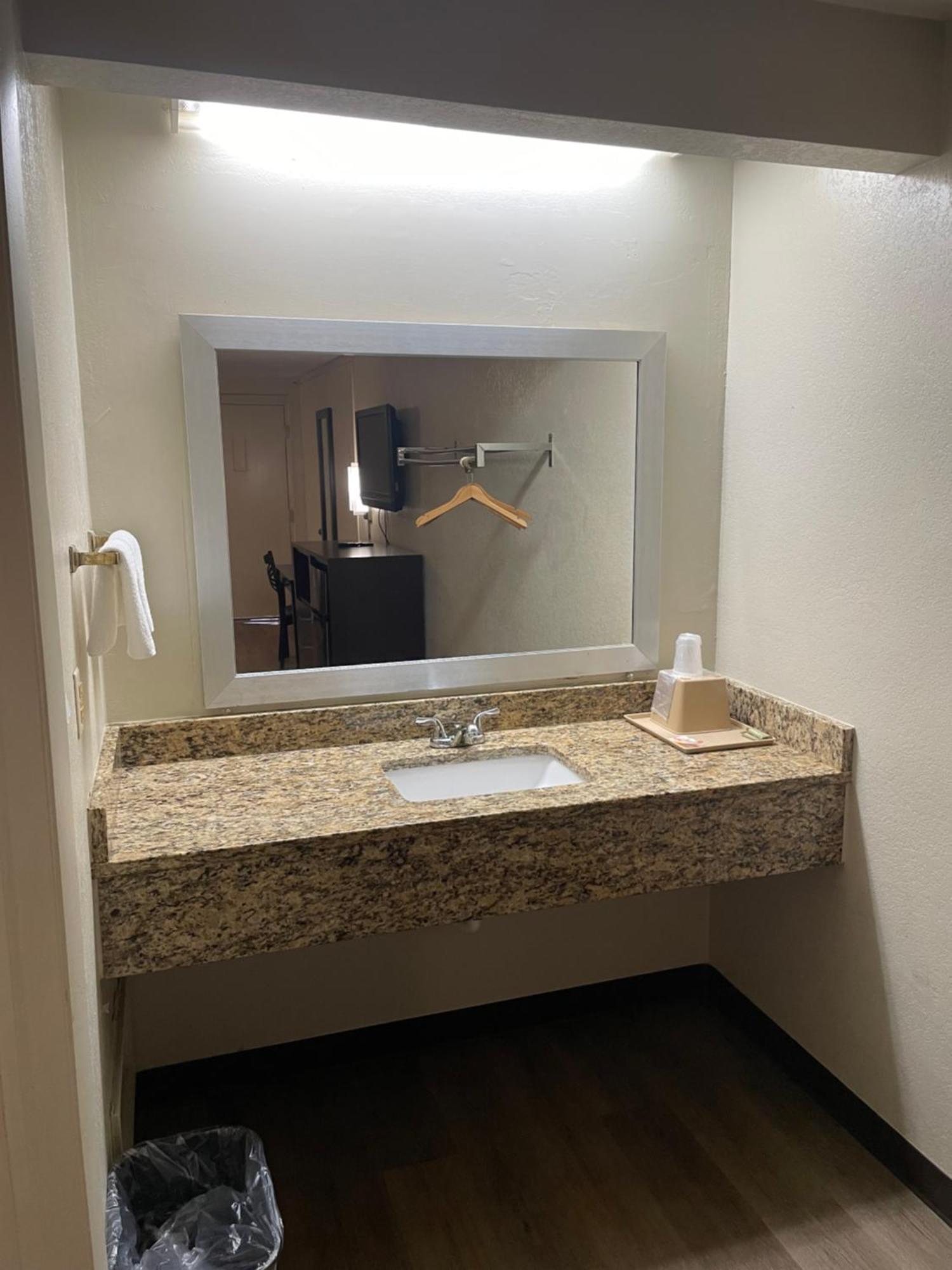 Royal Inn Motel Fredericksburg Zewnętrze zdjęcie